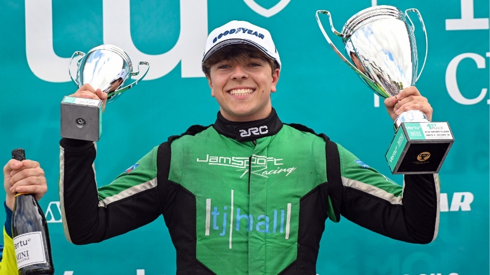 ARCHIE JOHNSON EXTENDS ADVANTAGE AHEAD OF FINALE